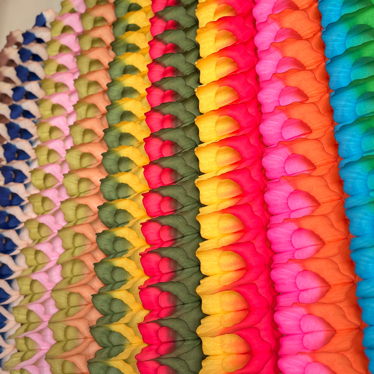 Two-Tone Classic Garland
